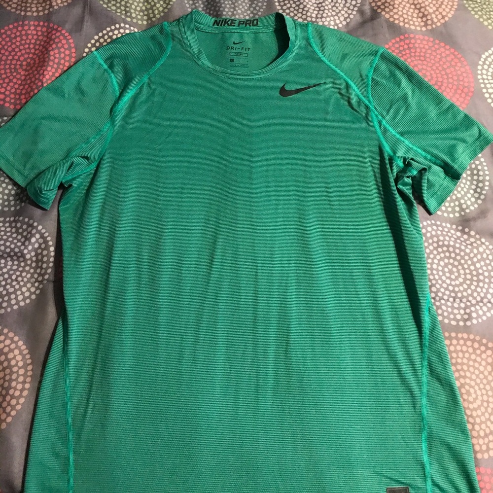 Men’s Nike Dry Fit running shirts
